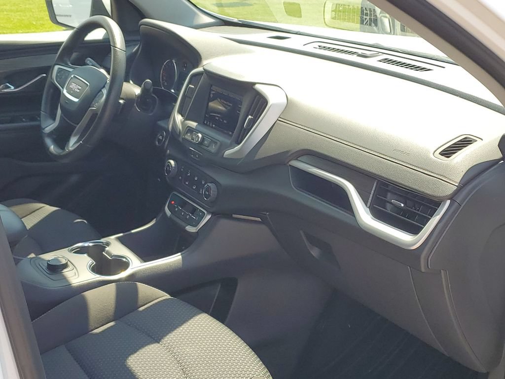 Used 2023 GMC Terrain SLE FWD image 27