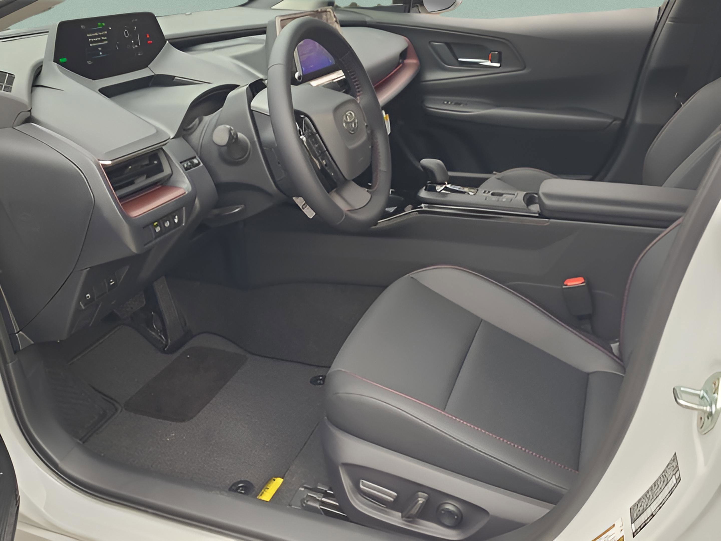 New 2026 Toyota Prius Plug-In Hybrid FWD image 13