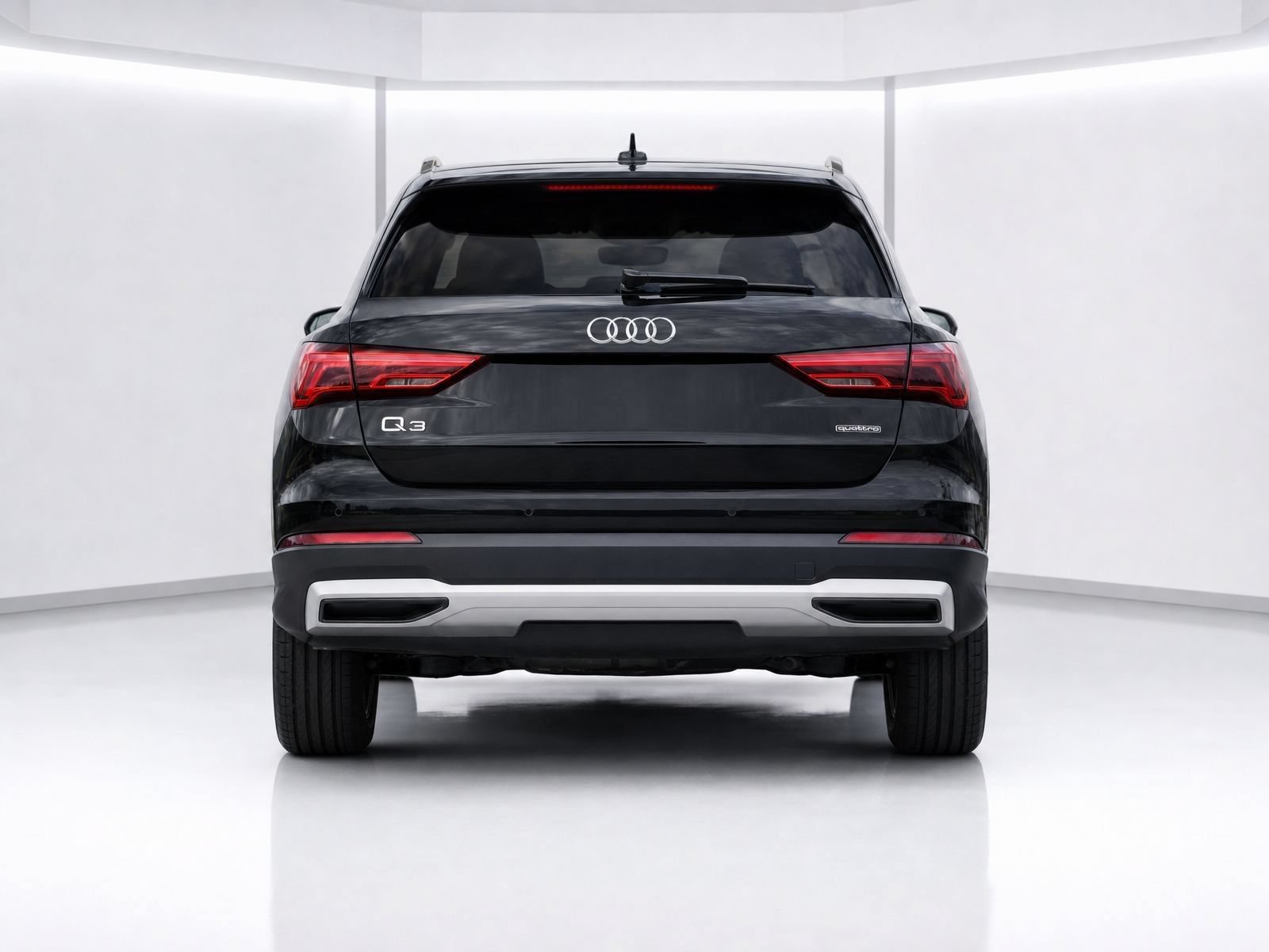 Used 2020 Audi Q3 2.0T Premium w/ Convenience Package AWD/4WD image 4