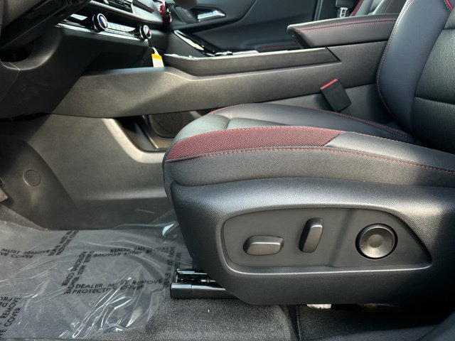 New 2027 Chevrolet Equinox RS w/ Safety and Technology Package AWD/4WD image 28