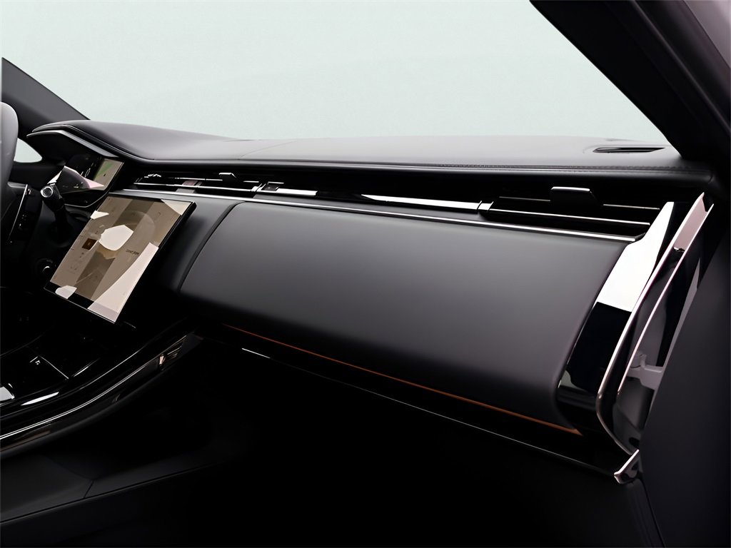 New 2025 Land Rover Range Rover Sport Dynamic SE image 10