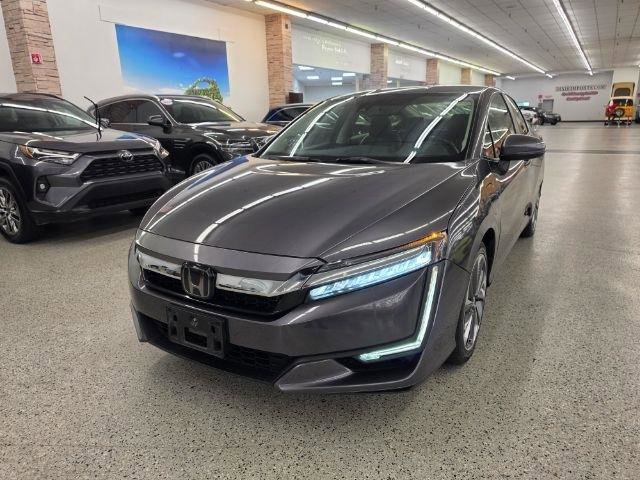 Used 2018 Honda Clarity Touring image 1