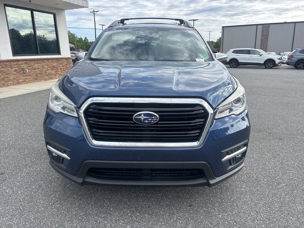Used 2019 Subaru Ascent Touring w/ Popular Package #2 AWD/4WD image 10