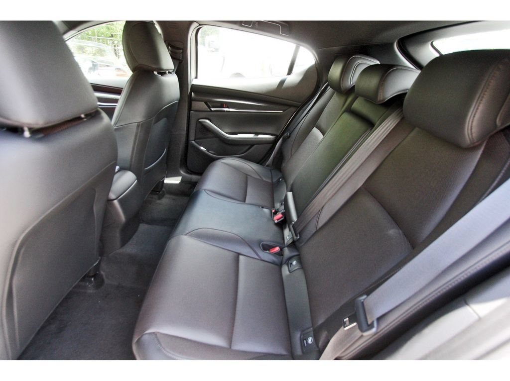 New 2026 MAZDA MAZDA3 2.5 S Hatchback w/ Premium Pkg FWD image 10