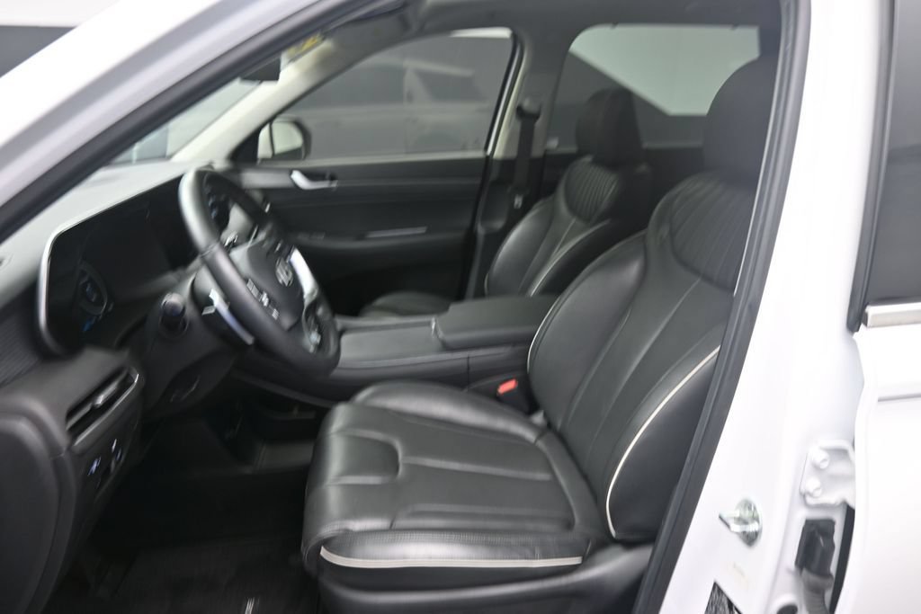 Used 2024 Hyundai Palisade Limited FWD image 18