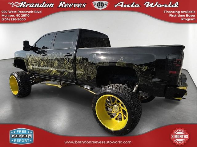 Used 2016 Chevrolet Silverado 2500 LT w/ LT Convenience Package AWD/4WD image 8