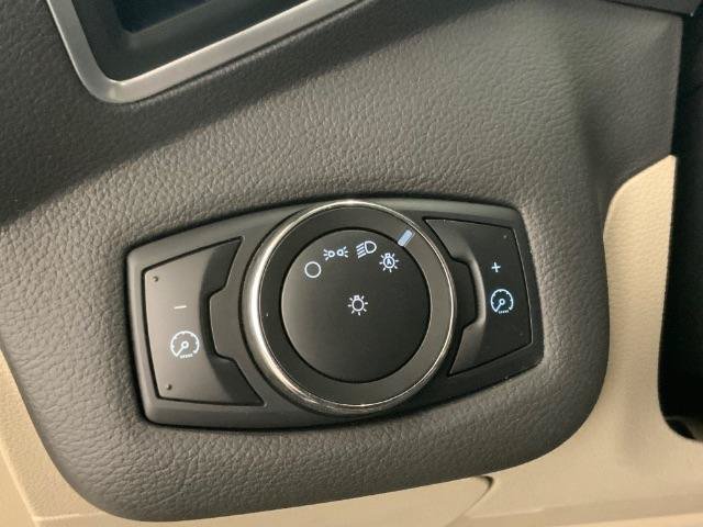 Used 2013 Ford C-MAX SE FWD image 23