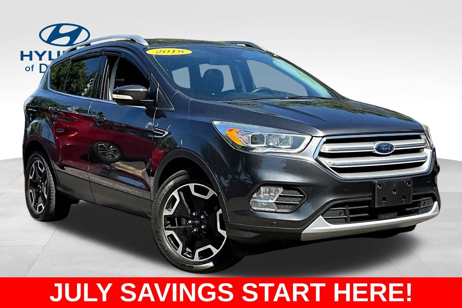 Used 2018 Ford Escape Titanium w/ Ford Safe & Smart Package AWD/4WD image 3