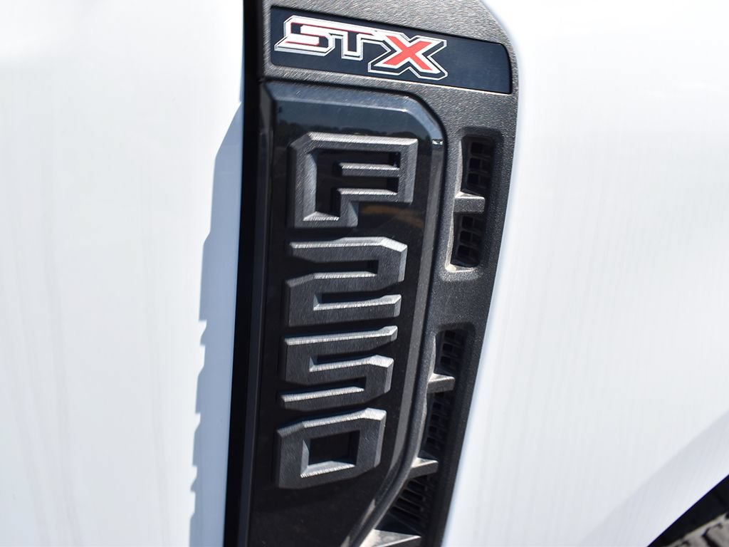 Used 2023 Ford F250 XL w/ STX Appearance Package AWD/4WD image 14