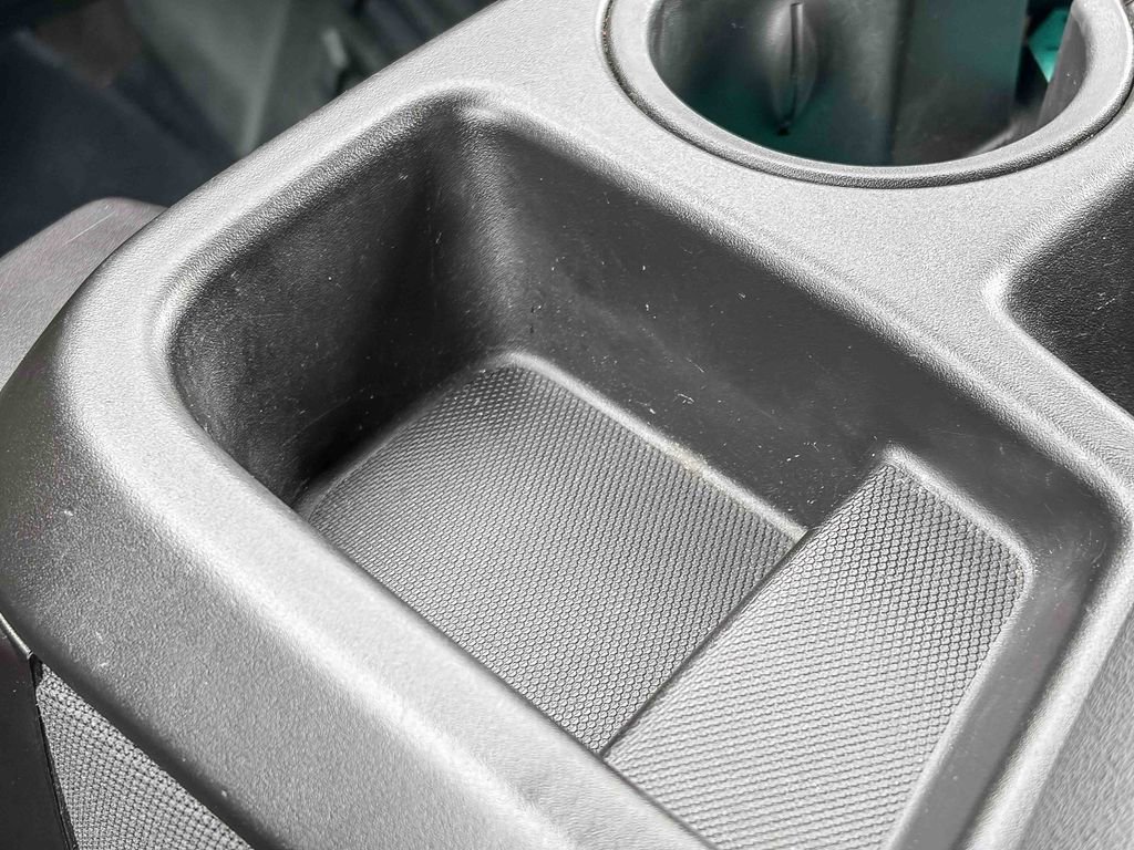 Used 2025 Chevrolet Silverado 2500 LT w/ Convenience Package image 34