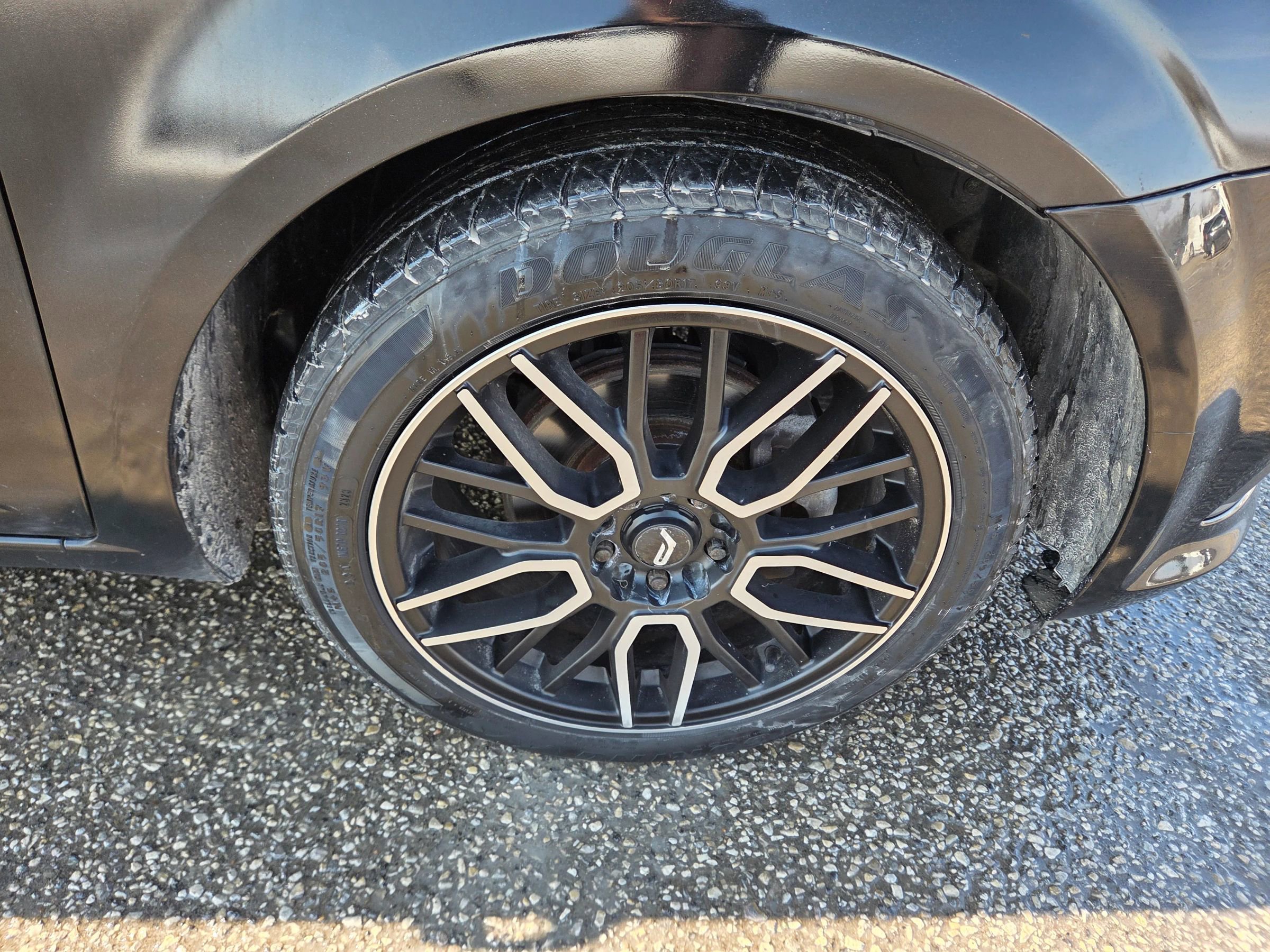 Used 2019 Chevrolet Sonic Premier image 9