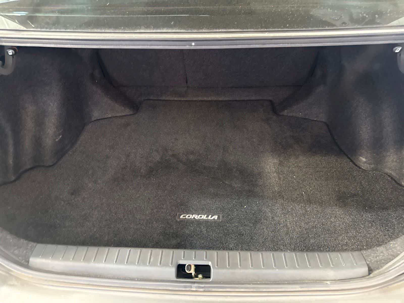 Used 2005 Toyota Corolla S FWD image 16