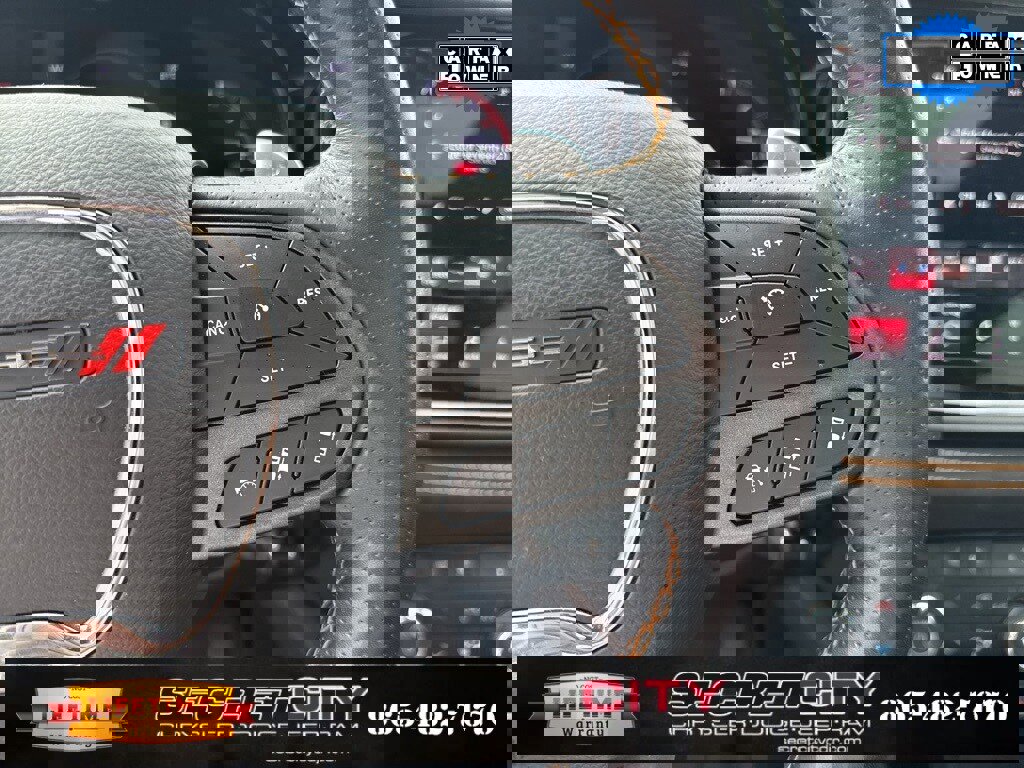 Used 2023 Dodge Durango R/T w/ Hemi Orange Plus Package image 41