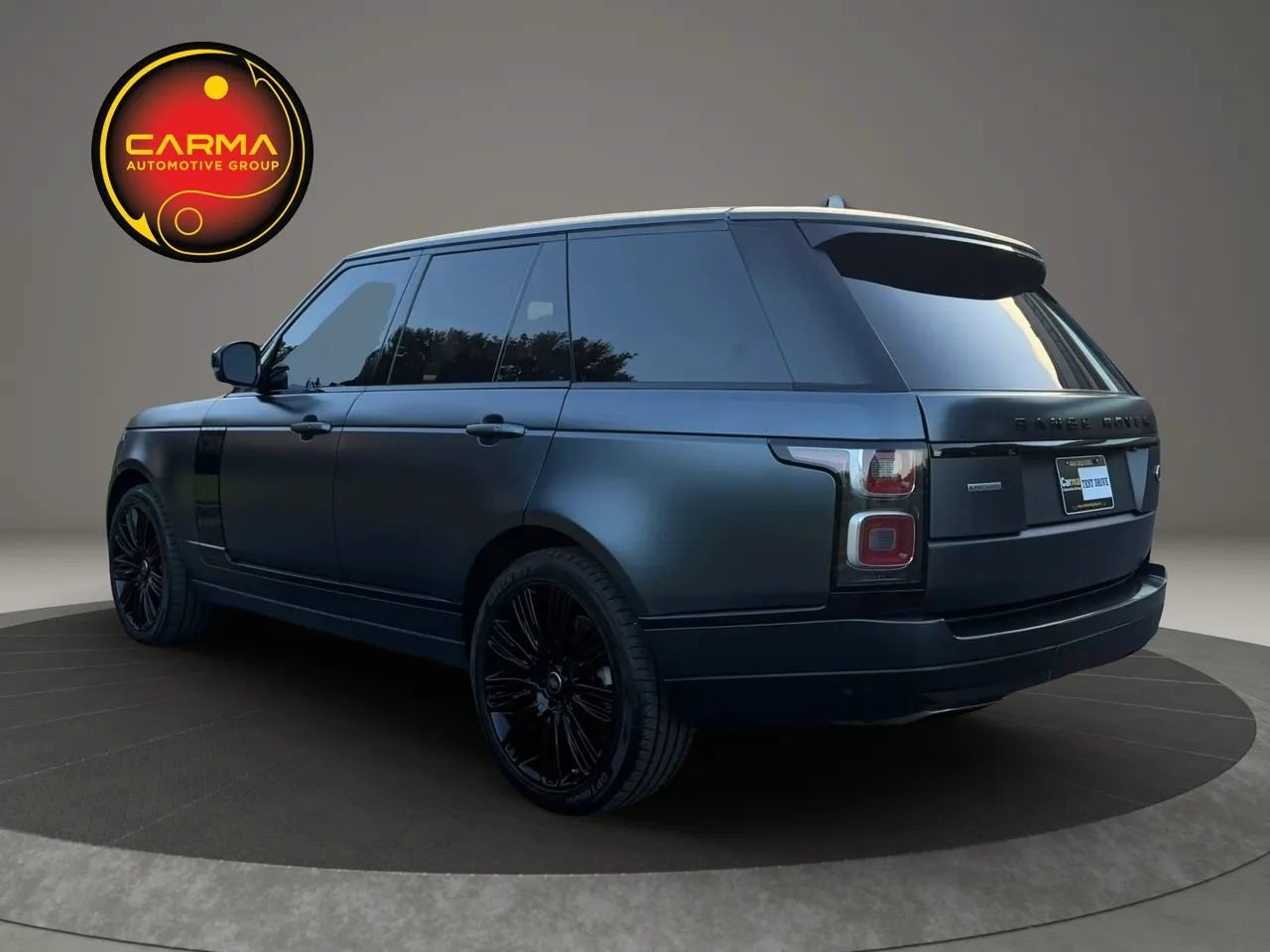 Used 2018 Land Rover Range Rover Supercharged AWD/4WD image 3