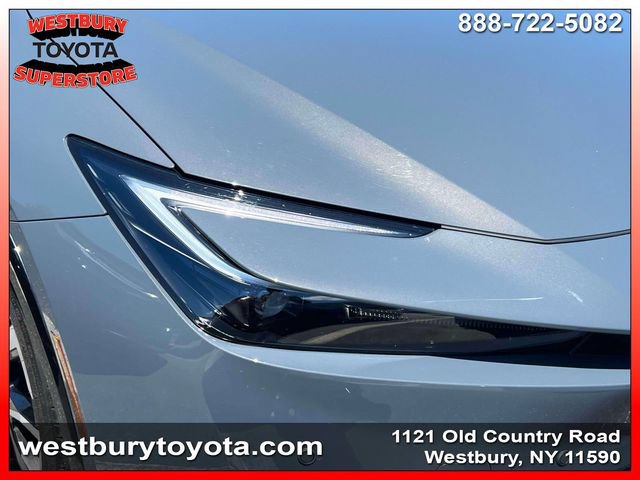 Used 2026 Toyota Prius Plug-In Hybrid FWD image 9