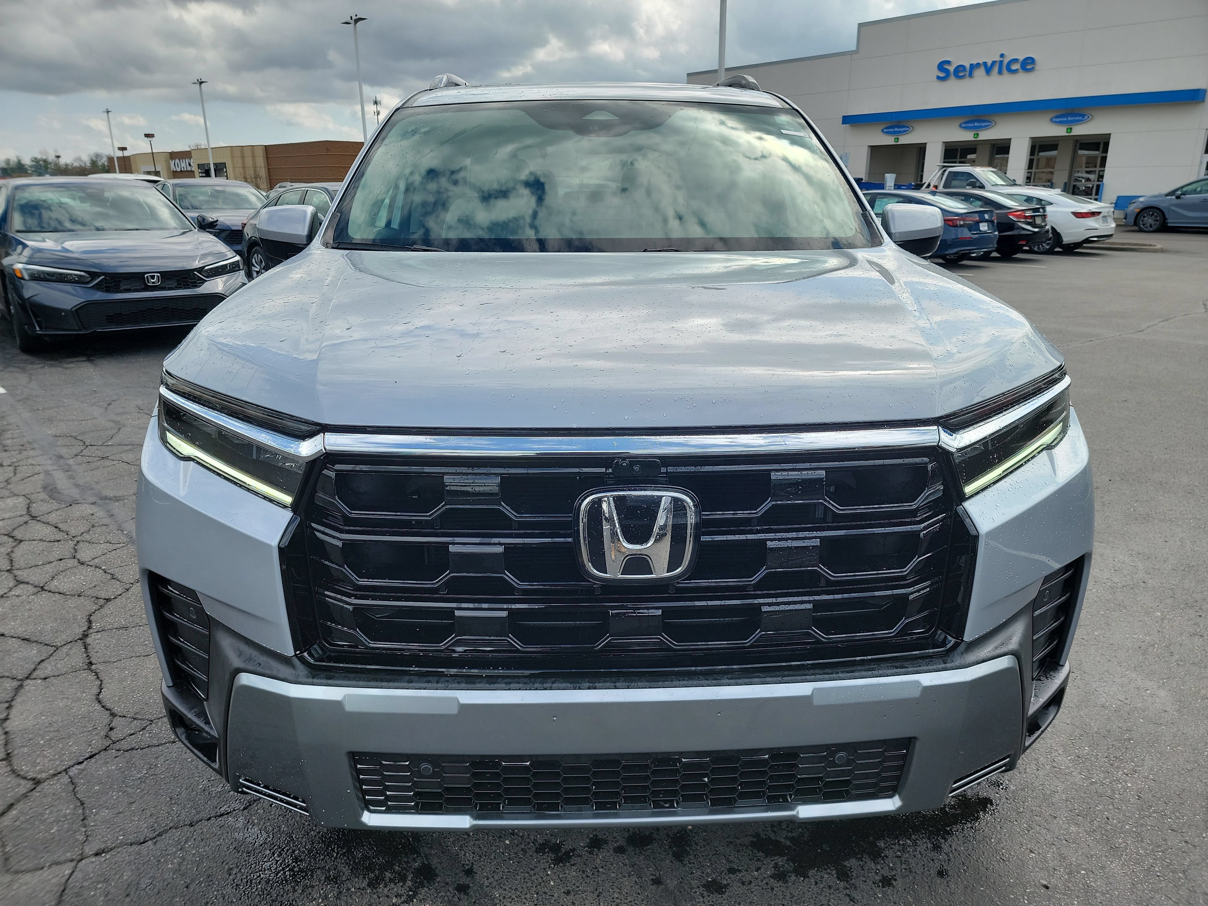 New 2026 Honda Pilot Elite image 2