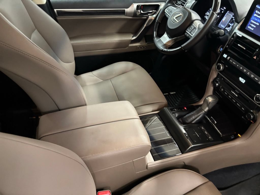 Used 2023 Lexus GX 460 Premium w/ Premium Package AWD/4WD image 22