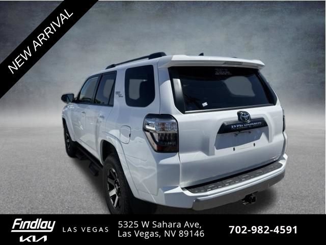 Used 2021 Toyota 4Runner TRD Off-Road Premium w/ Moonroof Package AWD/4WD image 2