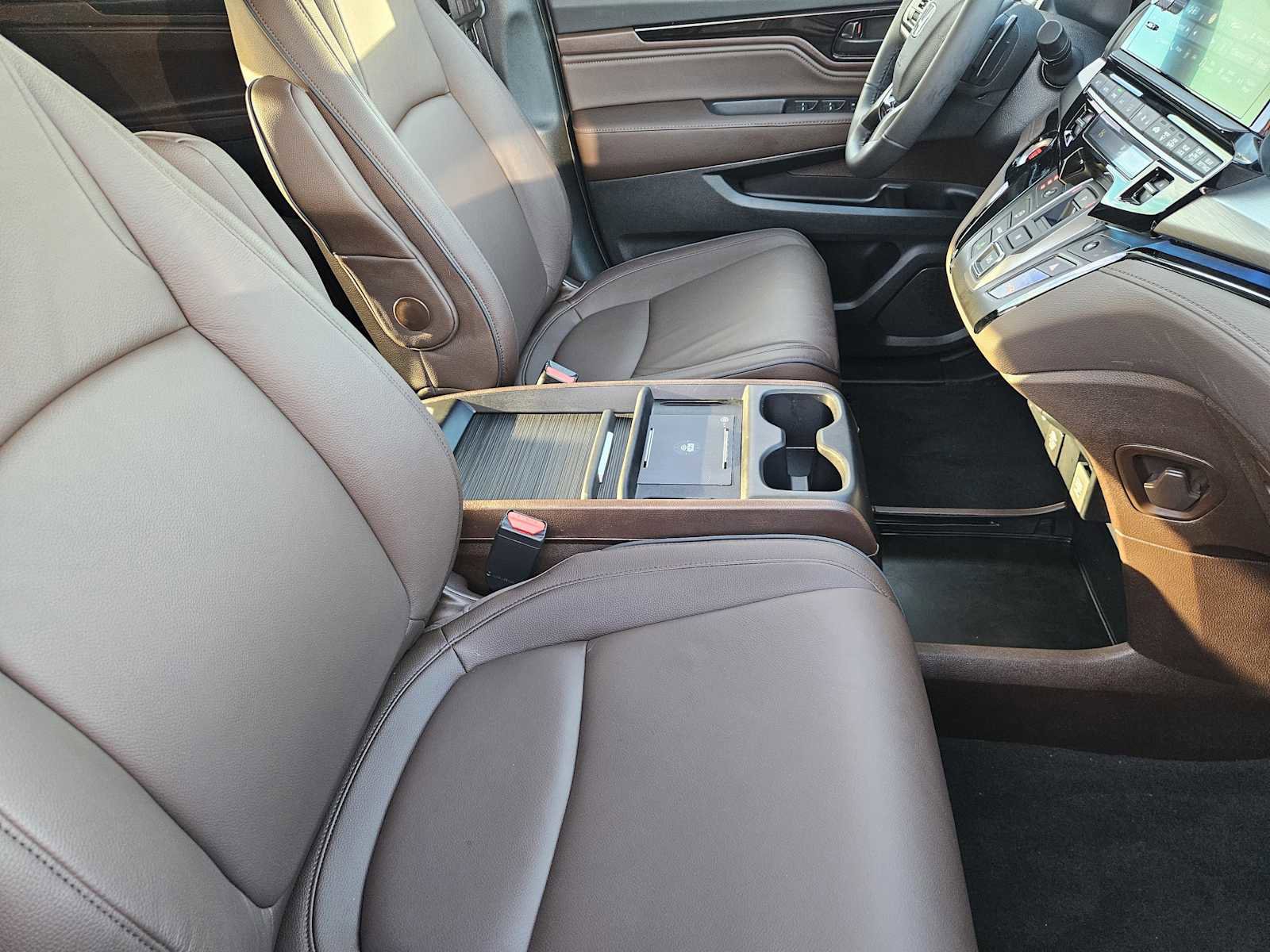 Used 2026 Honda Odyssey Touring image 14