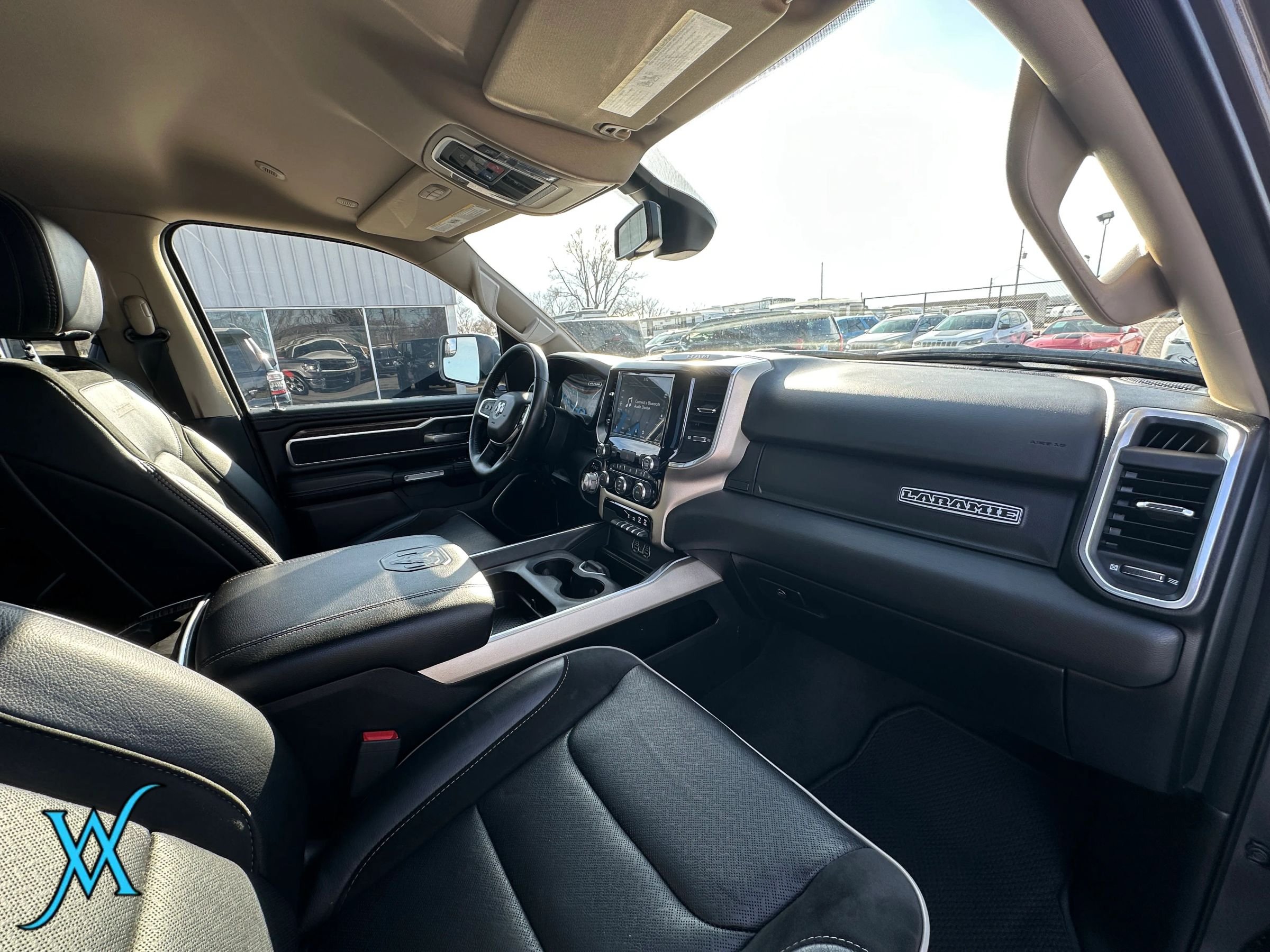 Used 2020 RAM 1500 Laramie AWD/4WD image 19