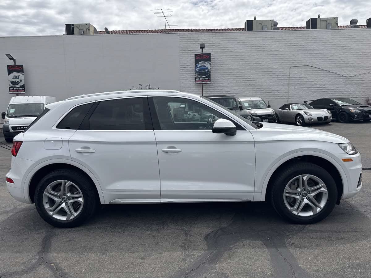 Used 2018 Audi Q5 2.0T Premium Plus w/ Premium Plus Package AWD/4WD image 8