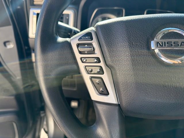 Used 2018 Nissan Titan SV AWD/4WD image 28