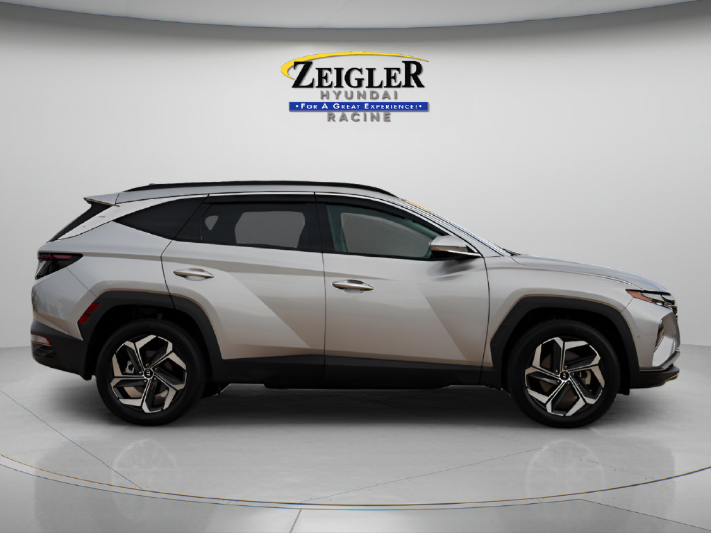 Certified 2022 Hyundai Tucson Limited w/ Winter Package AWD/4WD image 8