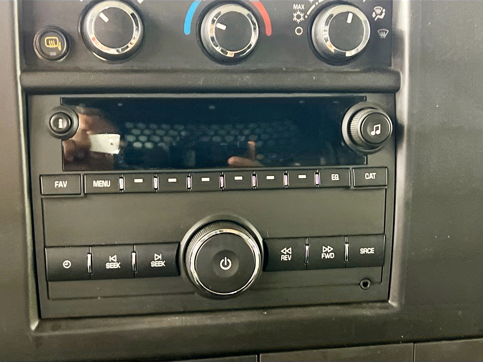 Used 2024 Chevrolet Express 2500 w/ Driver Convenience Package image 25