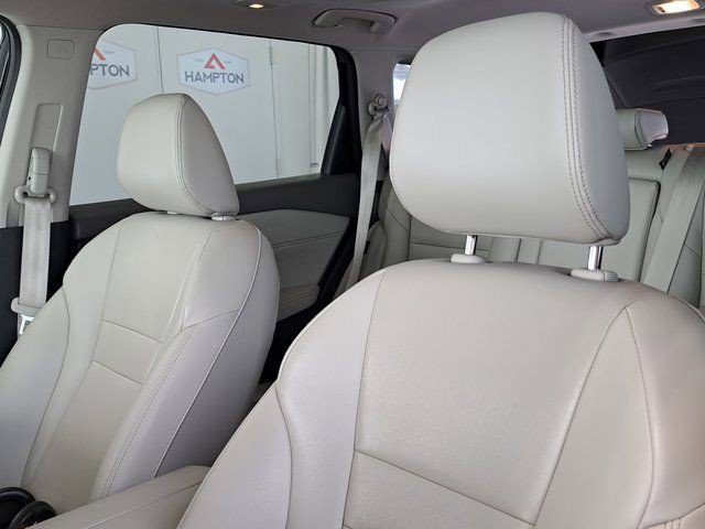 Used 2023 Nissan Rogue SL AWD/4WD image 19