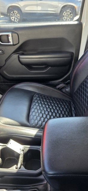 Used 2021 Jeep Gladiator Rubicon image 23