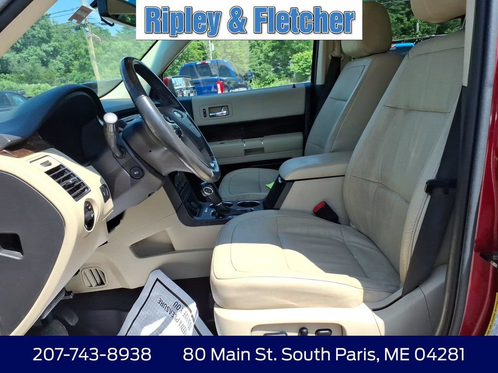 Used 2019 Ford Flex Limited w/ Class III Trailer Tow Package FWD image 13