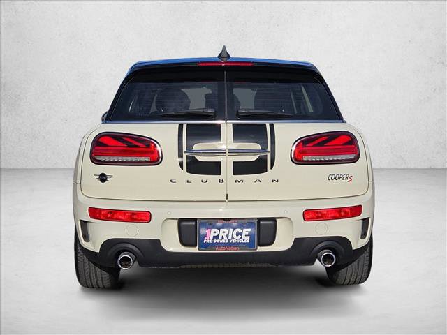 Used 2022 MINI Cooper Clubman S w/ Premium Package image 7