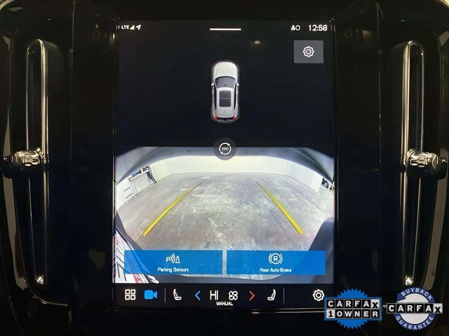 Used 2025 Volvo XC40 B5 Plus image 54