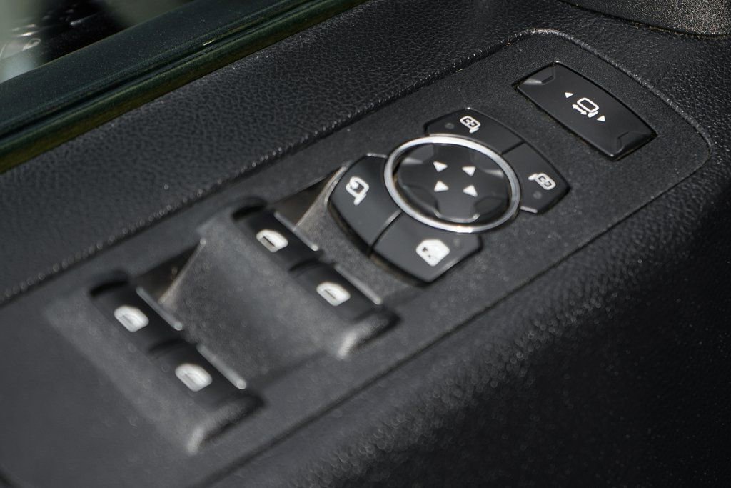 Used 2017 Ford F350 Lariat w/ Lariat Value Package image 16