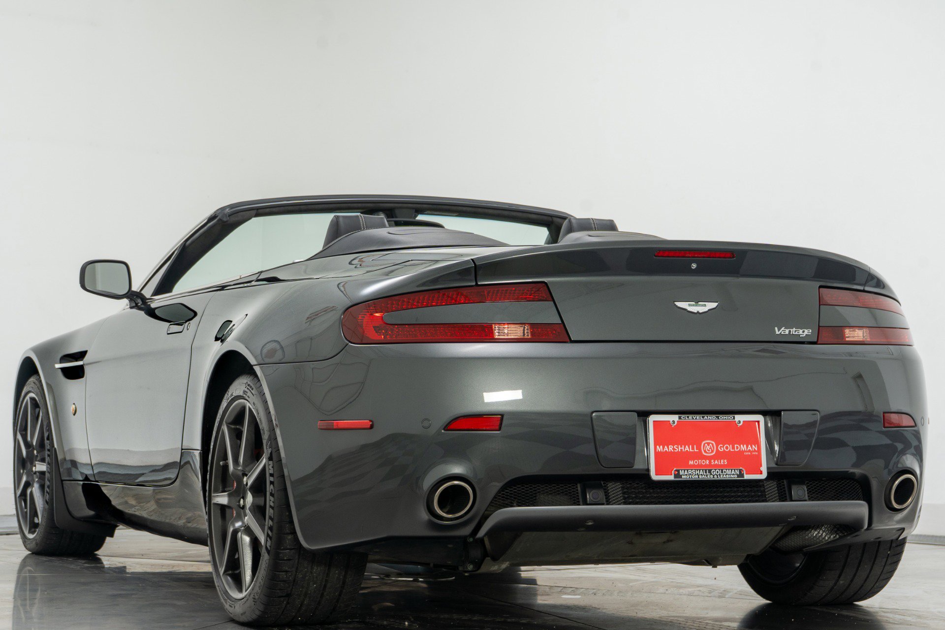 Used 2008 Aston Martin V8 Vantage Roadster image 7