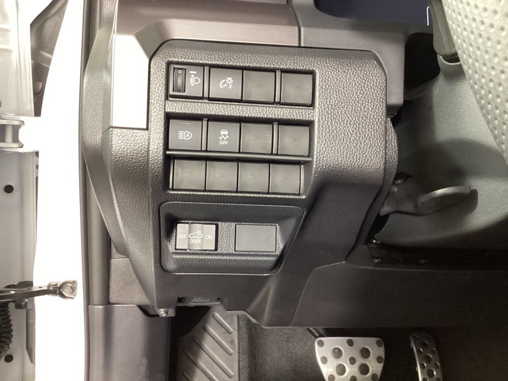 Used 2026 Toyota Tacoma TRD Sport AWD/4WD image 13