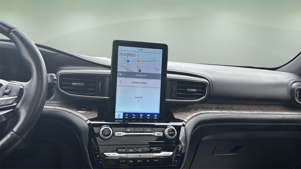 Used 2022 Ford Explorer Platinum w/ Equipment Group 601A image 22