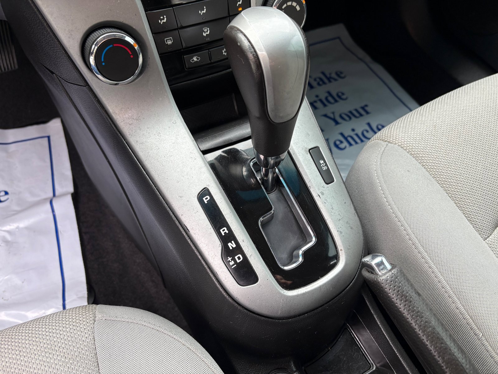 Used 2012 Chevrolet Cruze LT image 28