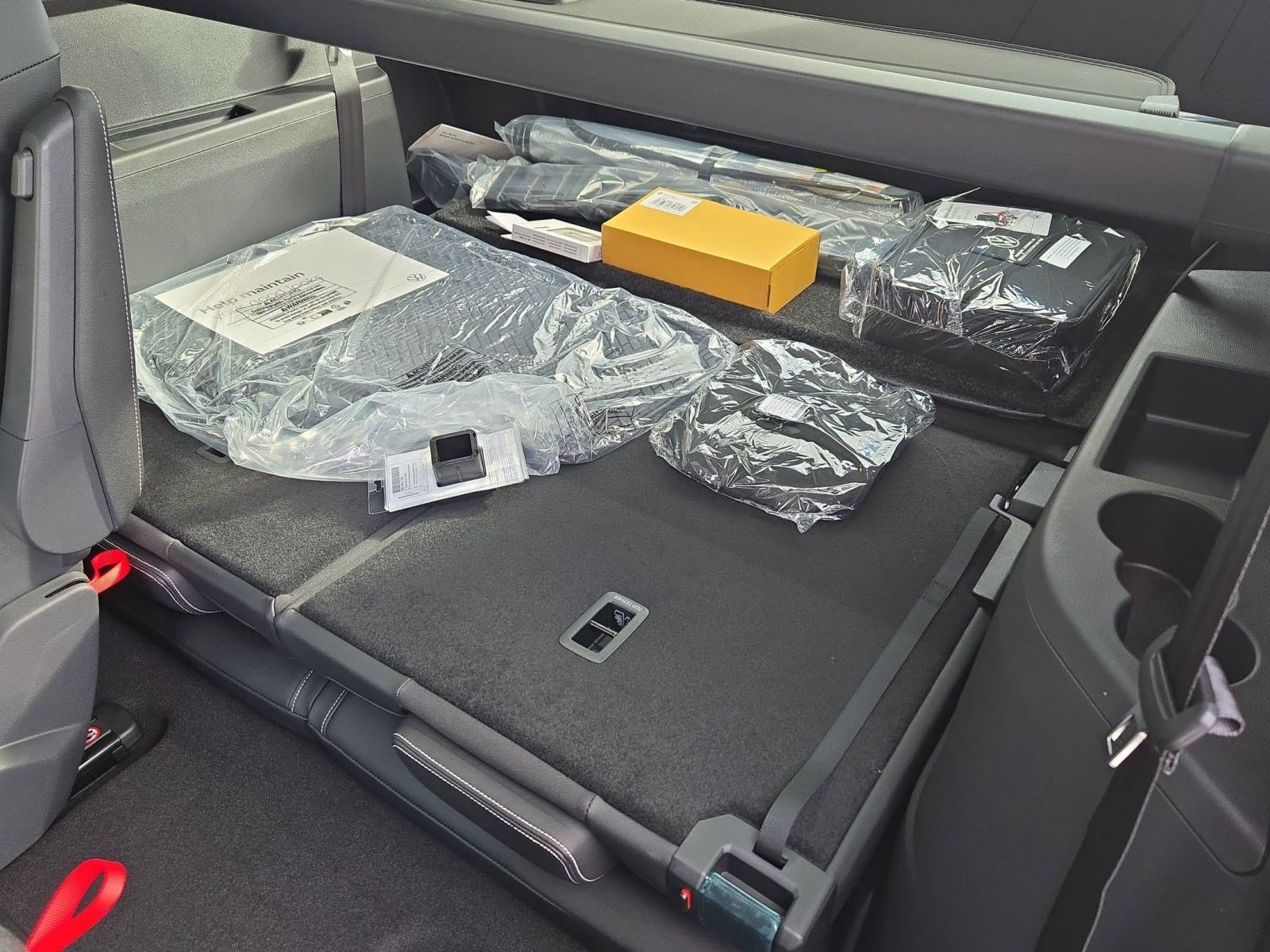 New 2026 Volkswagen Atlas SEL Premium R-Line image 20