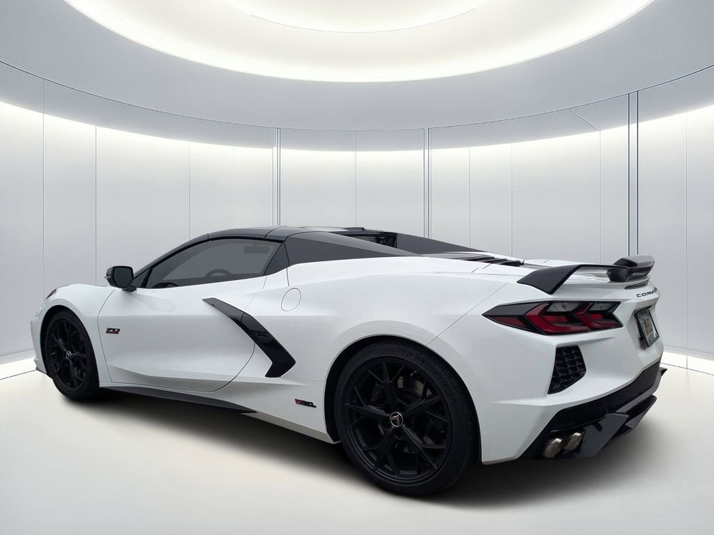 Used 2023 Chevrolet Corvette Stingray Premium Conv w/ Z51 Performance Package image 6
