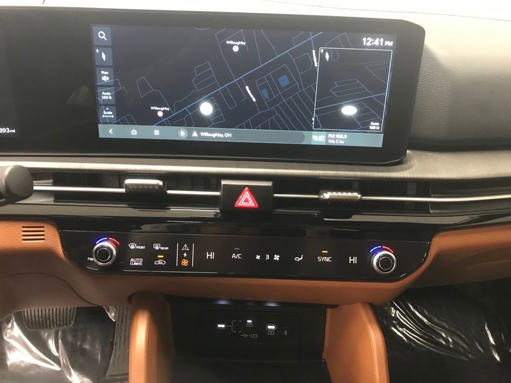 Used 2026 Kia Sportage X-Line w/ X-Line Technology Package image 18