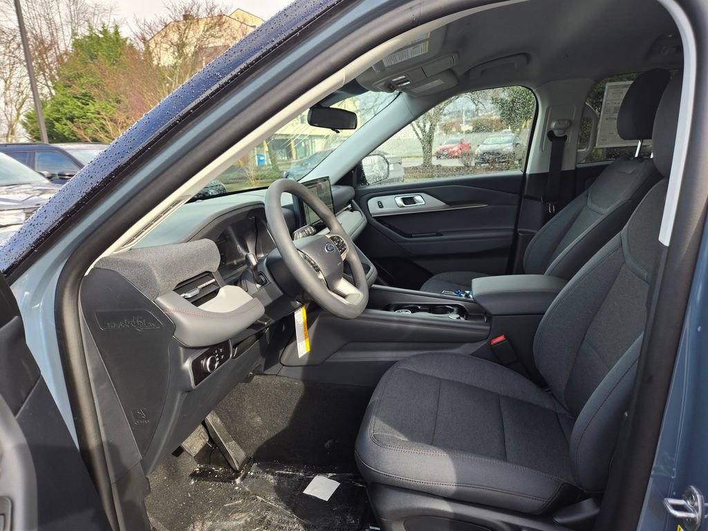 New 2026 Ford Explorer Active image 12