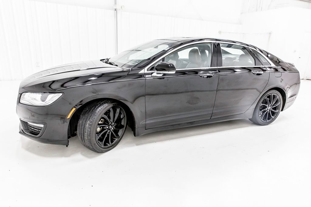 Used 2020 Lincoln MKZ Reserve w/ Monochromatic Package FWD image 3