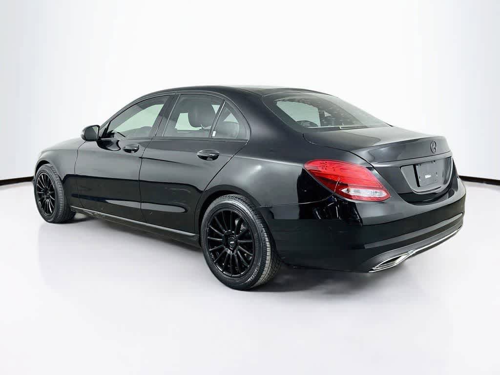 Used 2017 Mercedes-Benz C 300 Sedan image 4