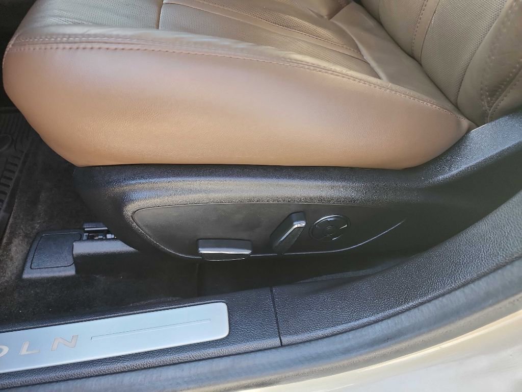 Used 2015 Lincoln MKZ AWD w/ Equipment Group 102A Reserve image 16