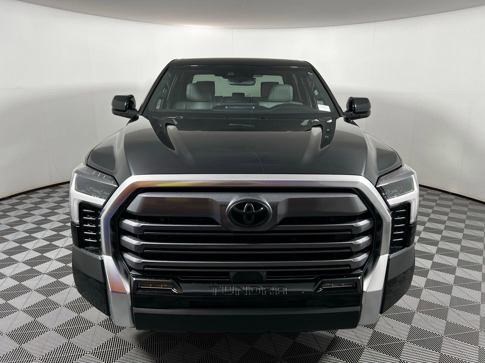 New 2026 Toyota Tundra Limited image 2