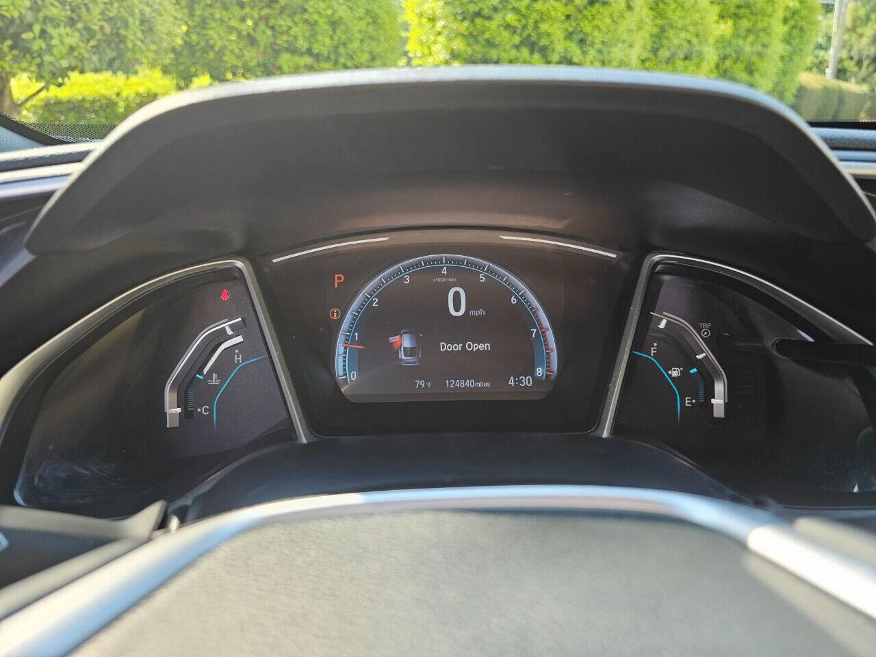 Used 2019 Honda Civic Touring image 16