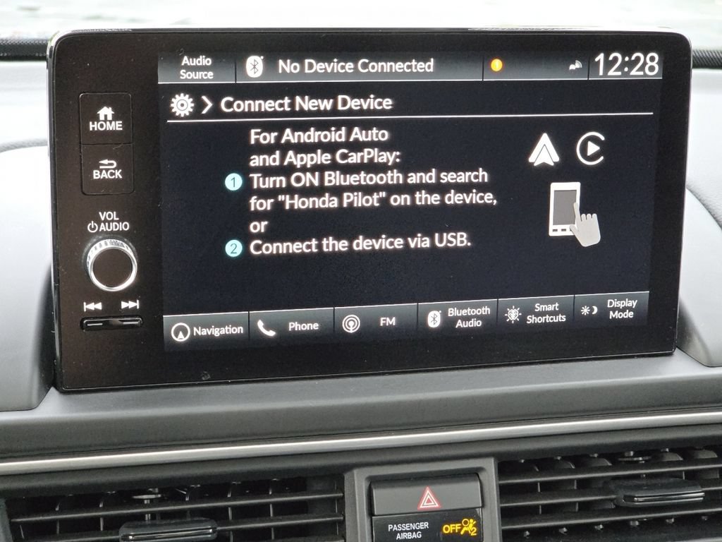 Certified 2025 Honda Pilot Black Edition image 9