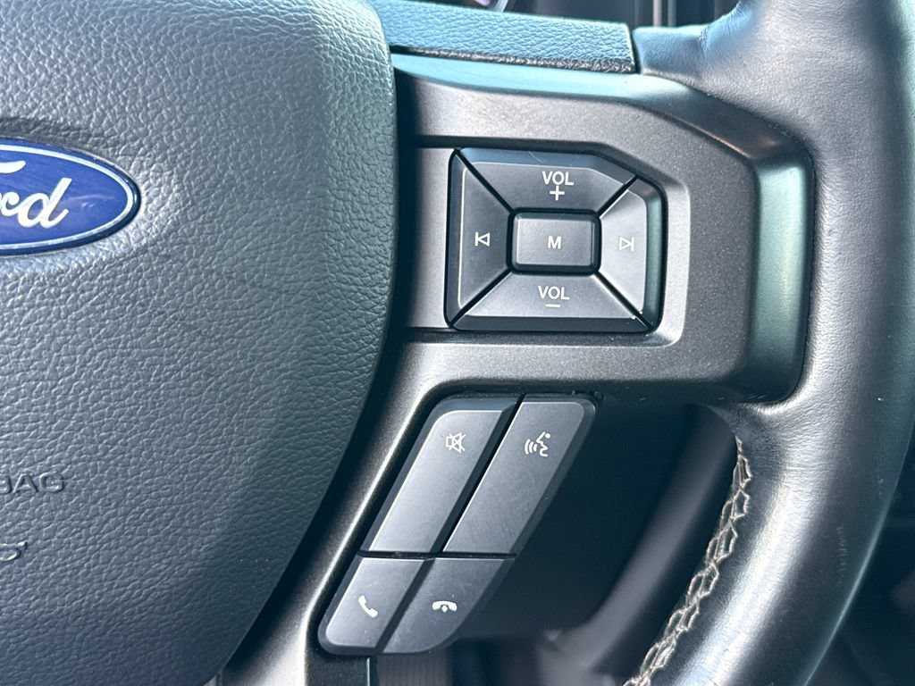 Used 2019 Ford Expedition Limited w/ Equipment Group 301A AWD/4WD image 18