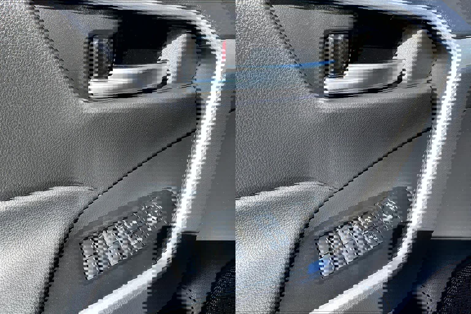 Certified 2025 Toyota RAV4 XLE w/ Weather Package AWD/4WD image 31